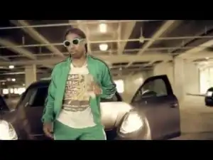 Video: Reese - Glitter Glove